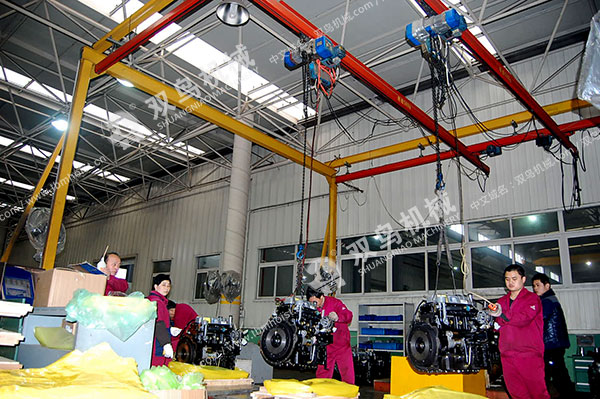 雙鳥(niǎo)成功案例-汽車(chē)行業(yè)使用雙鳥(niǎo)牌電動(dòng)葫蘆